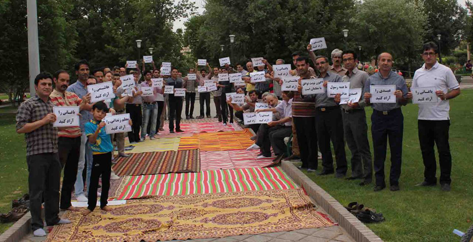 گردهمایی روز چهارشنبه24تیر فرهنگیان همدان در حمایت از همکاران در بند